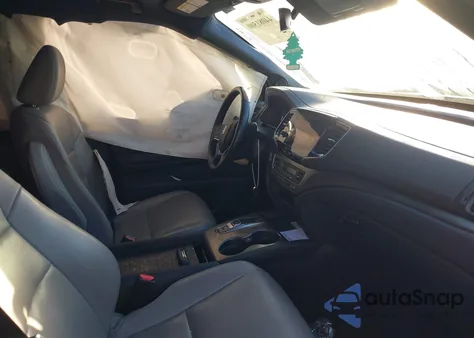 2022 Honda Passport 2Wd Ex-L z USA, uszkodzony, nr VIN 5FNYF7H53NB006815